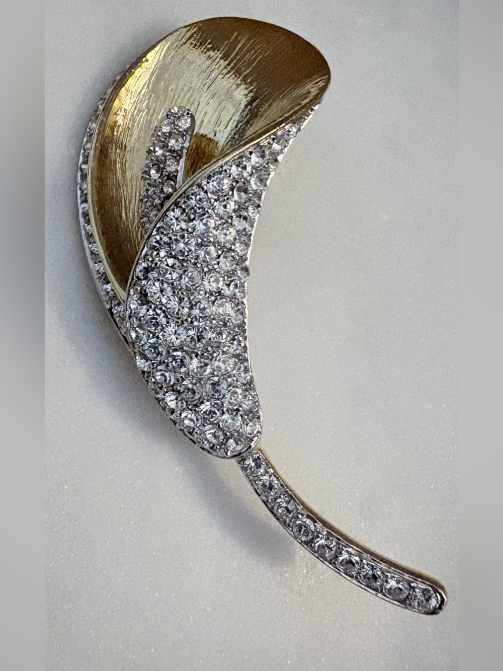 Nolan Miller Mark Zunino Calla Lily Pave Crystal Gold Brooch Pin Vintage